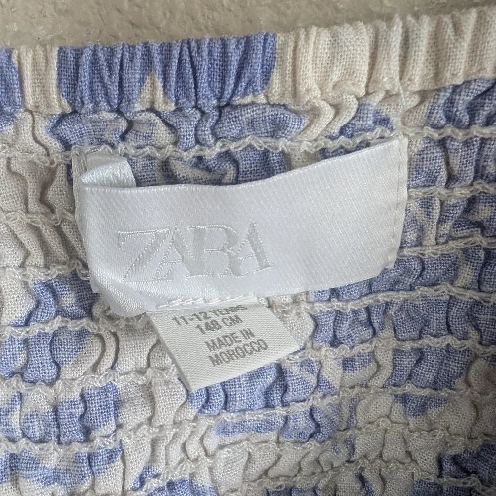 Zara Purple and Off White Floral Kids Tank Top With Ruching On The Back